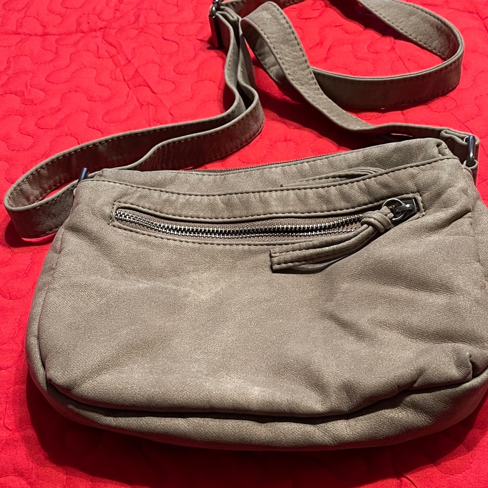 Bueno Tan Crossbody Bag